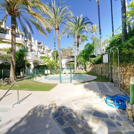 1104 First Line Beach Apartment Golden Beach Pool Marbella Exterior photo