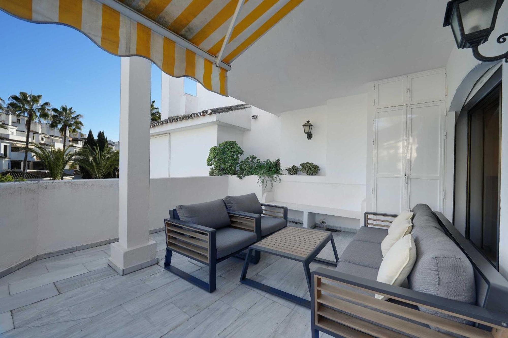 1104 First Line Beach Apartment Golden Beach Pool Marbella Exterior photo